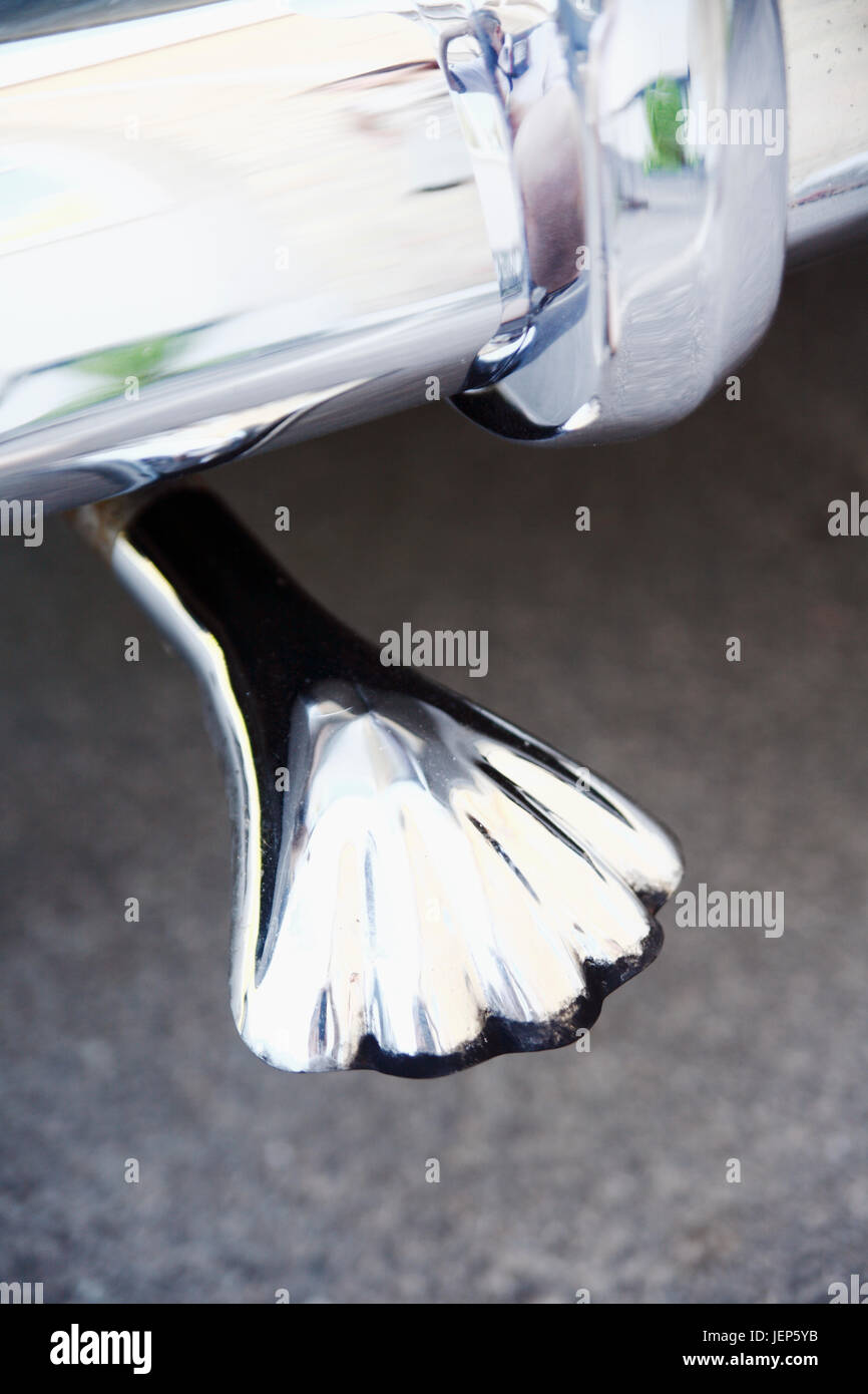 Vertical exhaust pipe hires stock photography and images Alamy