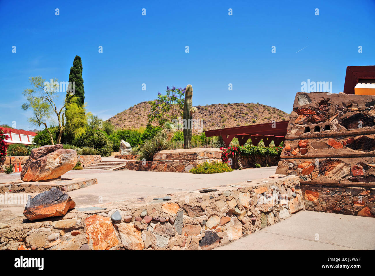 Taliesin West architect Frank Lloyd Wright's winter home and school in ...