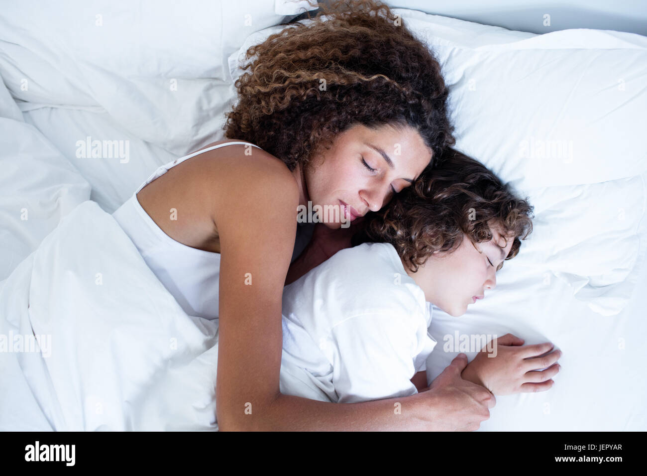 Mother son sleeping together hi-res stock photography and images - Alamy