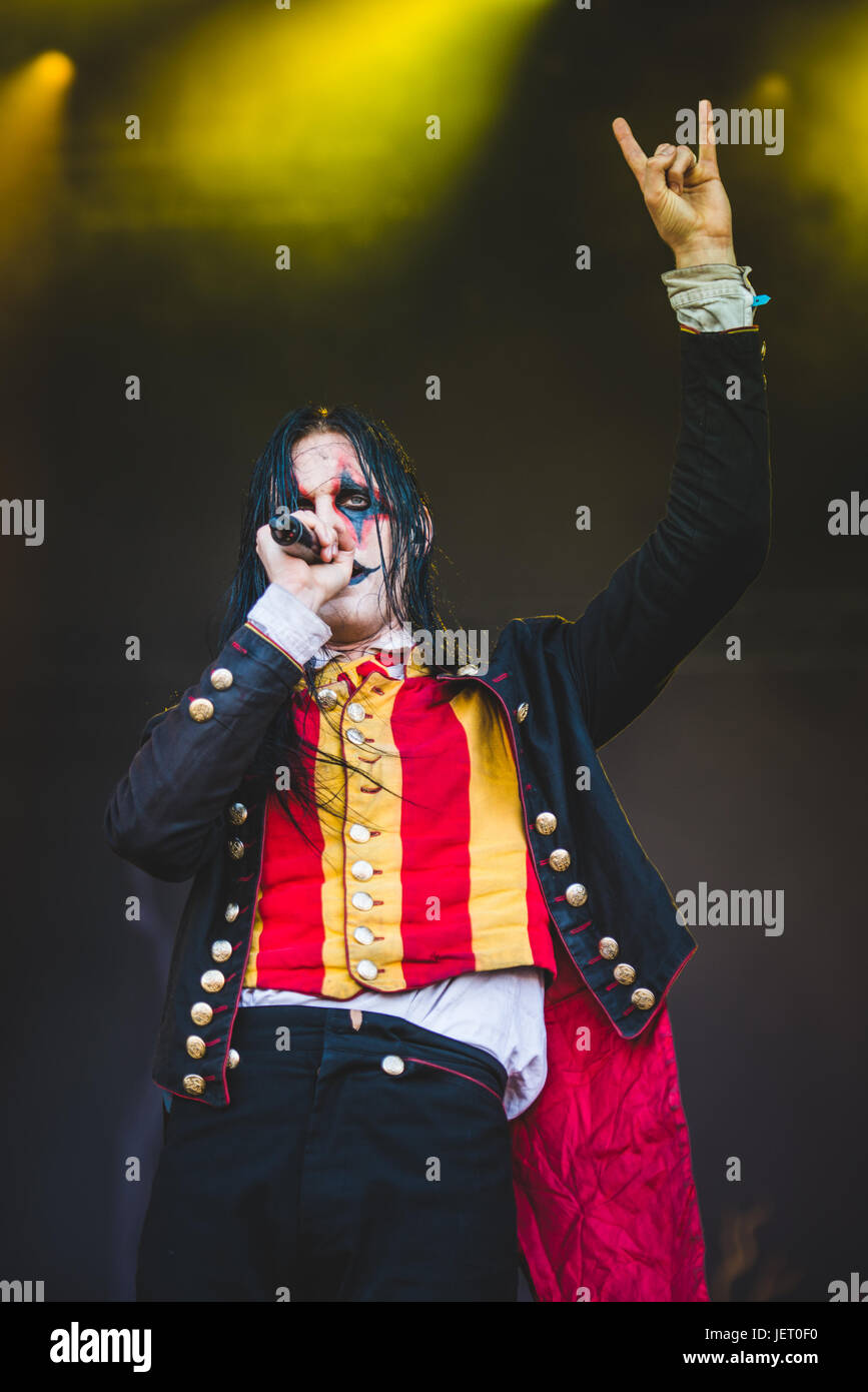 Avatar press hi-res stock photography and images - Alamy