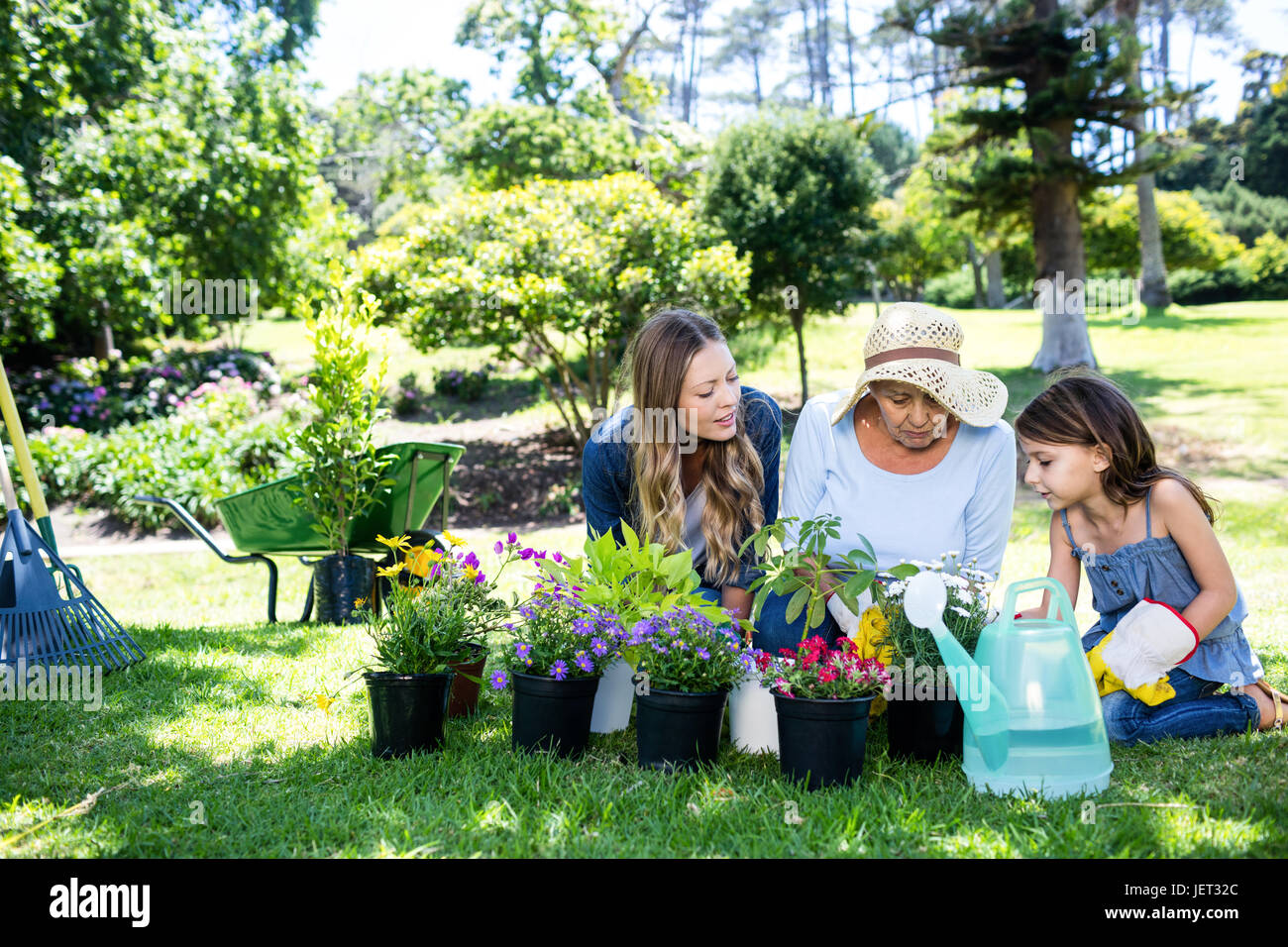 Child gardening spade hi-res stock photography and images - Alamy