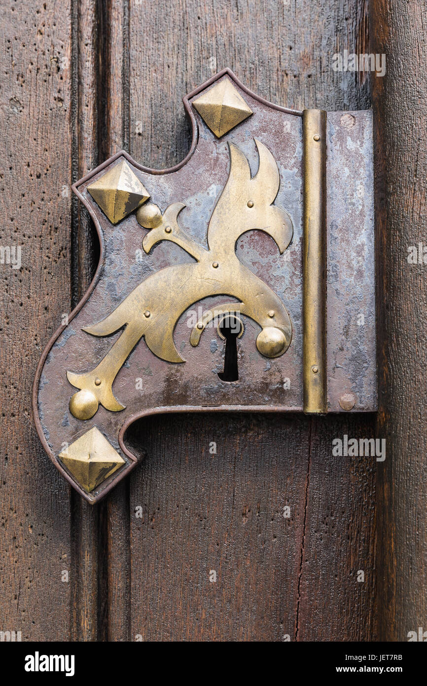 Wrought Iron Hinges Stock Photos & Wrought Iron Hinges Stock Images Alamy