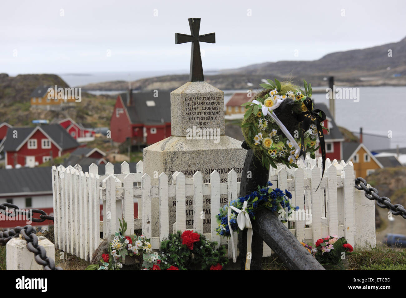 Greenland, Sisimiut, hill, monument, anchor, floral decoration, detail, Western Greenland, town, destination, place of interest, culture, outside, Inuit, Inuit culture, building, timber houses, lookout, cross, tomb, monument, floral wreaths, deserted, Stock Photo