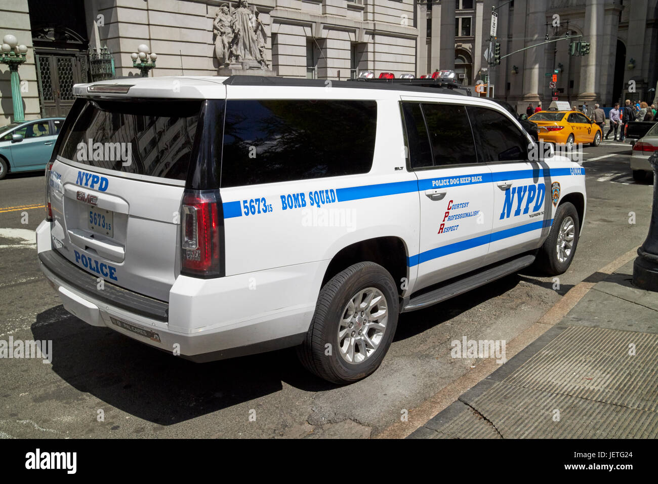nypd police bomb squad gmc yukon xl vehicle New York City USA Stock Photo
