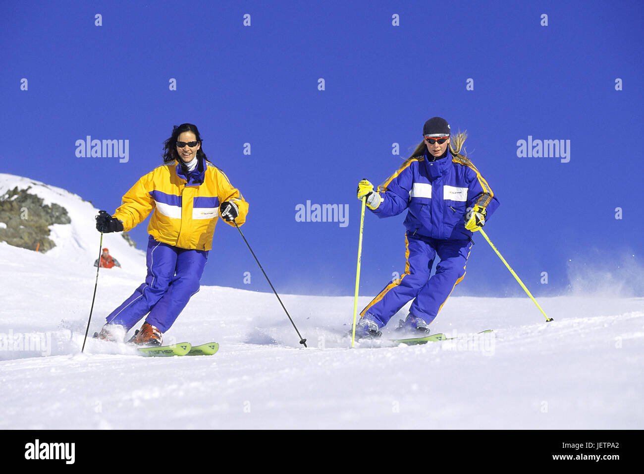 Two Fra?n with the skiing, Zwei Frauen beim Skifahren Stock Photo