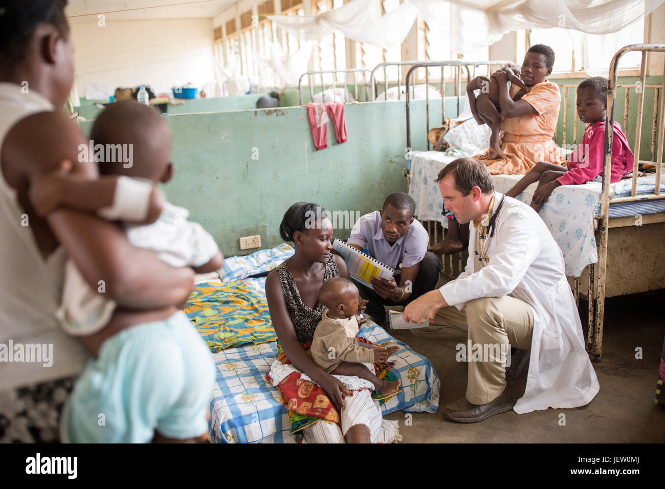 An expat missionary doctor works on the pediatric ward at Bundibugyo Hospital, Uganda. Stock Photo