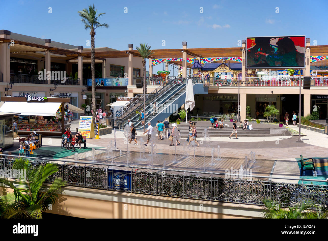 La Zenia Boulevard shopping and commercial center, centro commercial Stock  Photo - Alamy