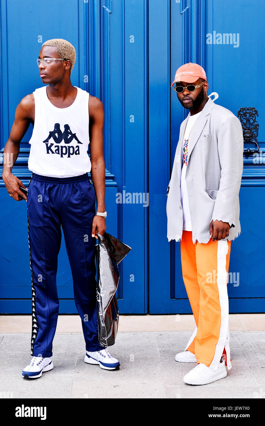 Outside Sean Suen, Paris Fashion Week Men 2017-2018, Place Vendôme, Paris, France Stock Photo