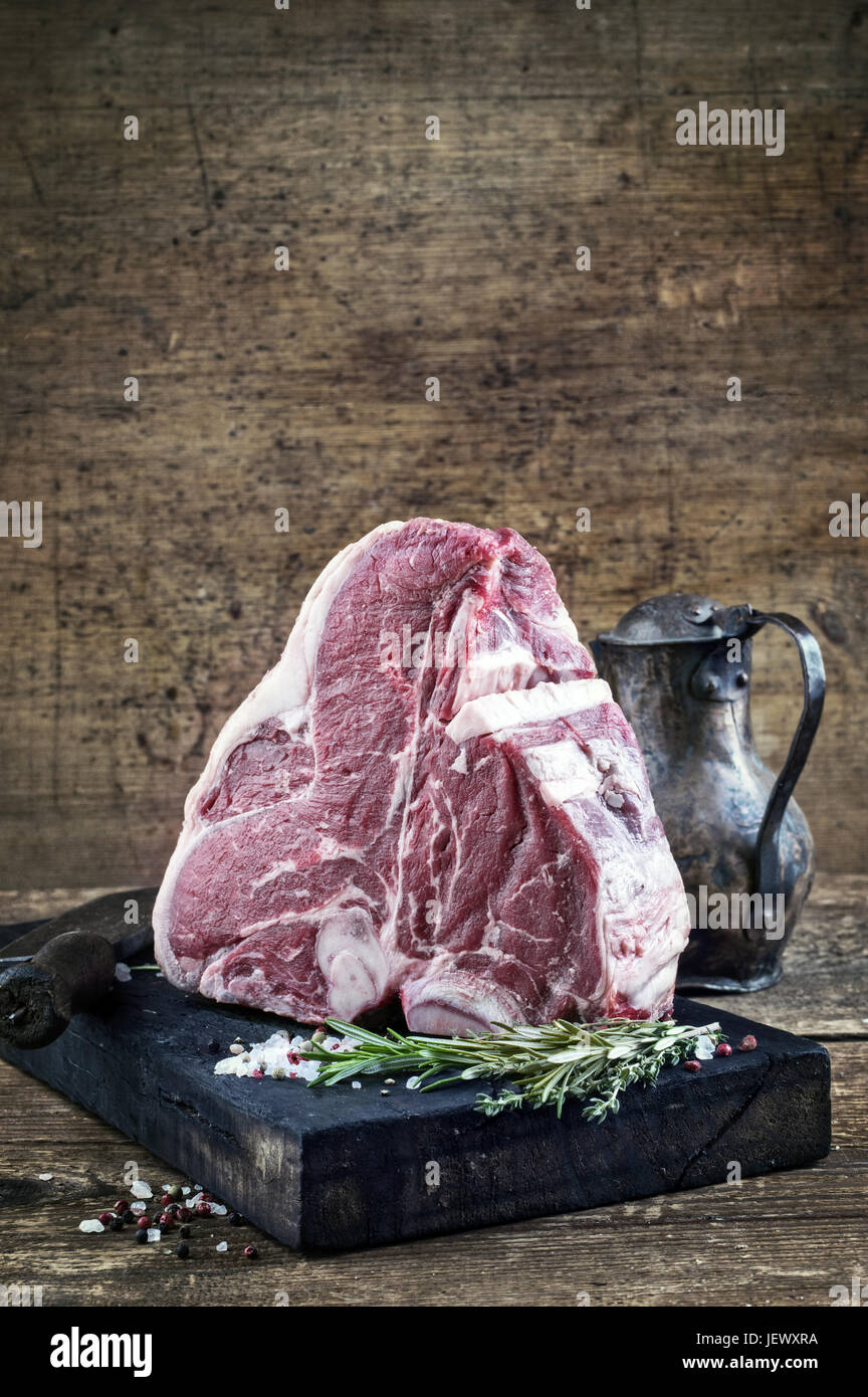 Raw Porterhouse Steak Stock Photo Alamy