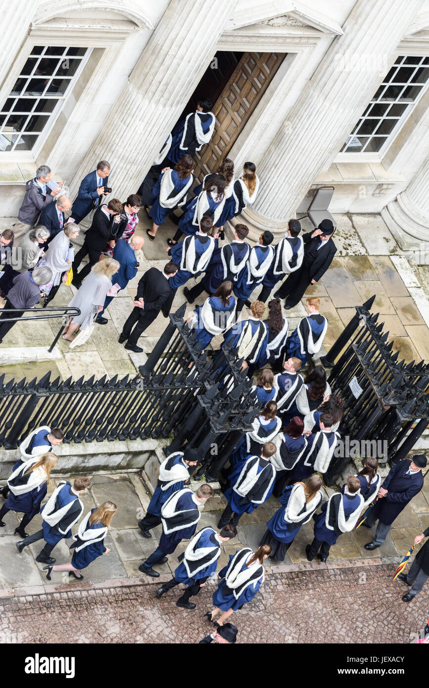 cambridge university robes