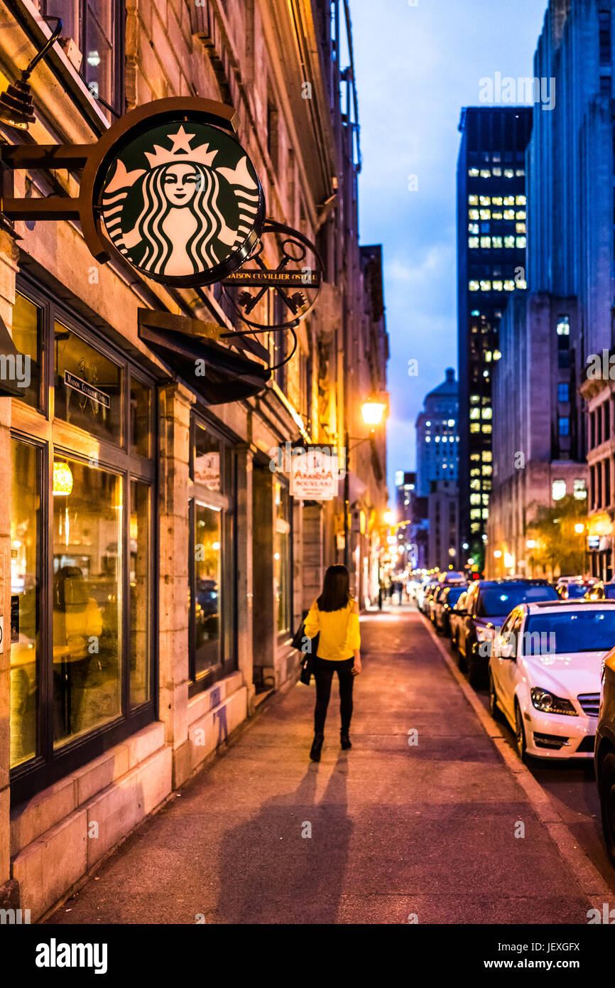 Vieux montreal night hires stock photography and images Alamy