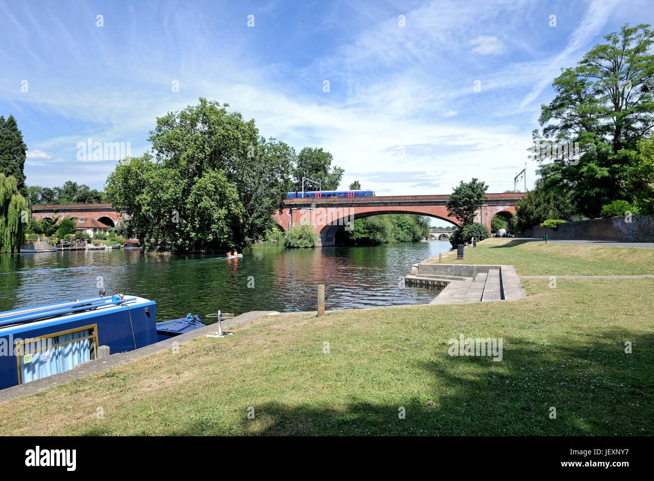 River Thames and Brunel's railway bridge at Maidenhead Berkshire UK Stock Photo