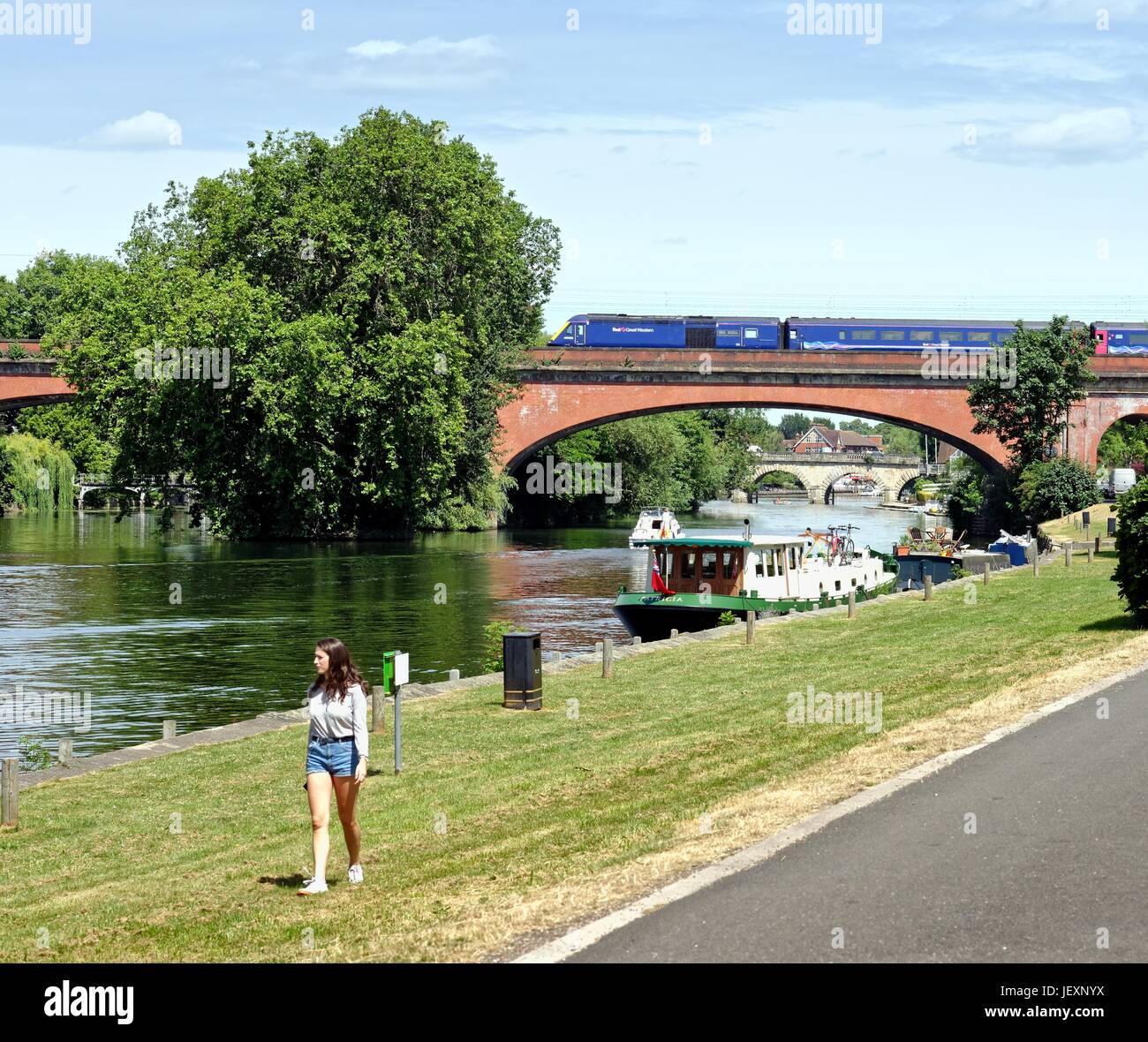 River Thames and Brunel's railway bridge at Maidenhead Berkshire UK Stock Photo