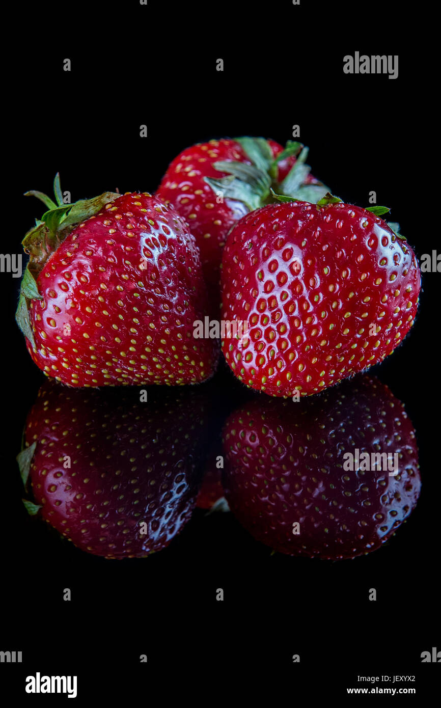Strawberry fruit reflection hi-res stock photography and images - Alamy