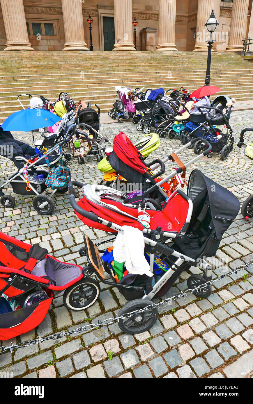 buggies and pushchairs