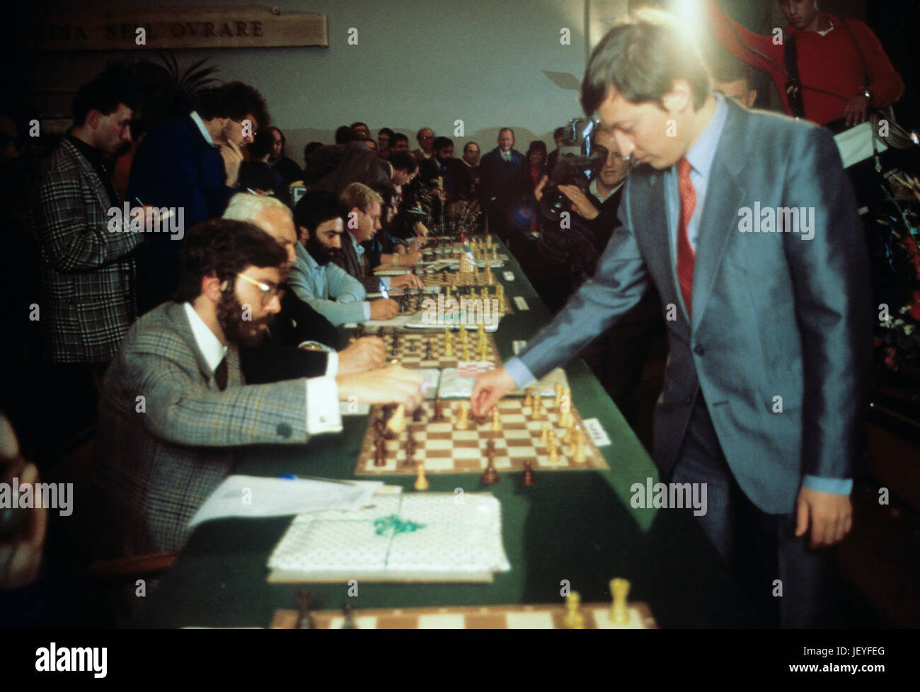 Former World Champion, Anatoly Karpov Editorial Stock Image - Image of  table, russian: 12038634