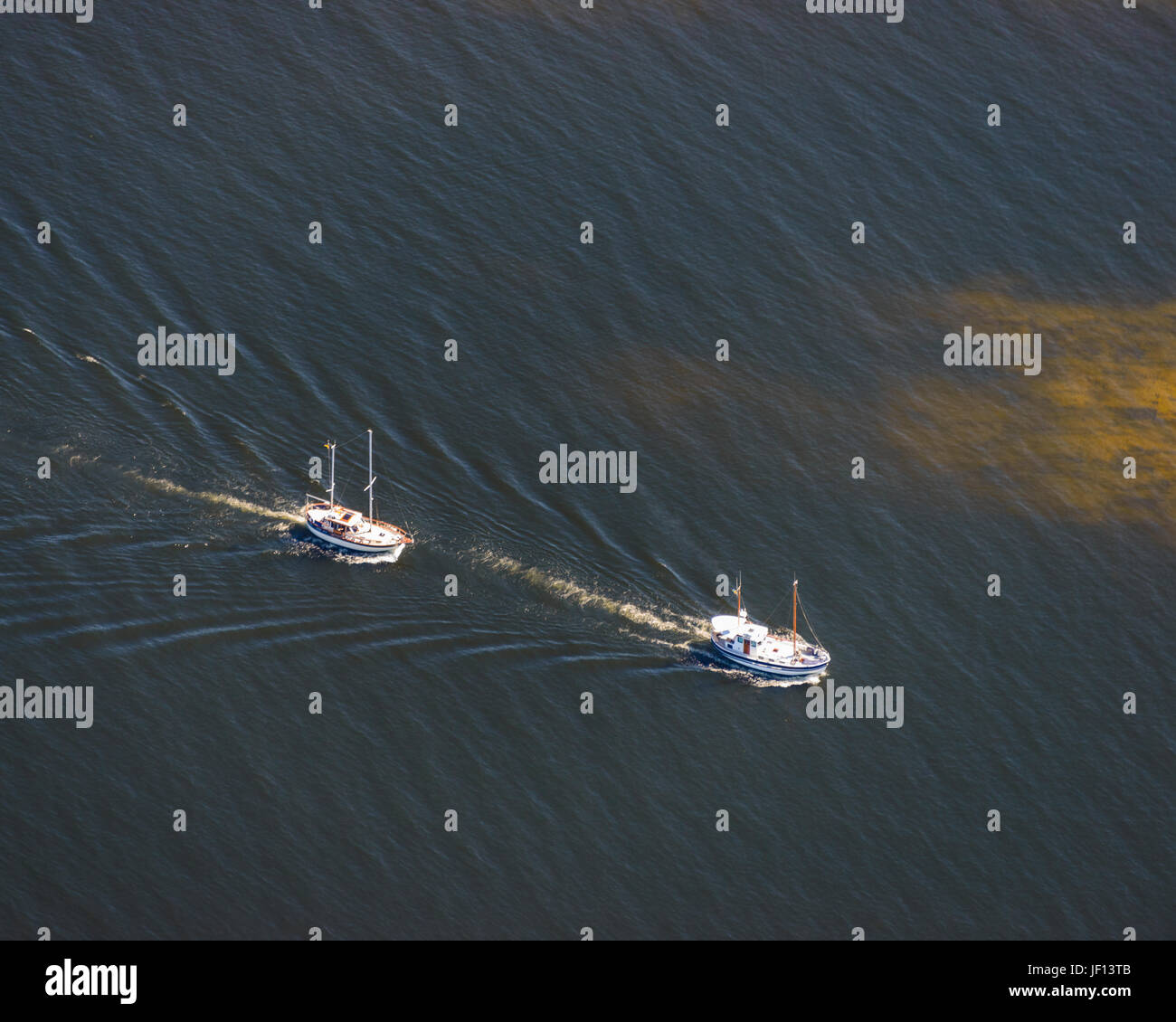 Aerial view two fishing boats hi-res stock photography and images - Alamy