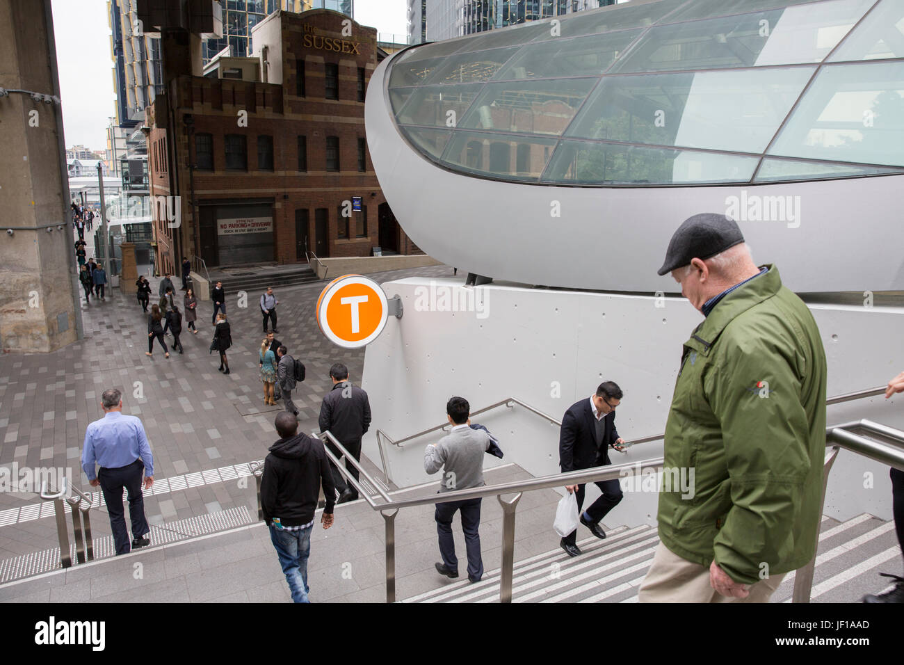 Wynyard railway station and Wynyard walk connecting visitors with the Barangaroo complex office
