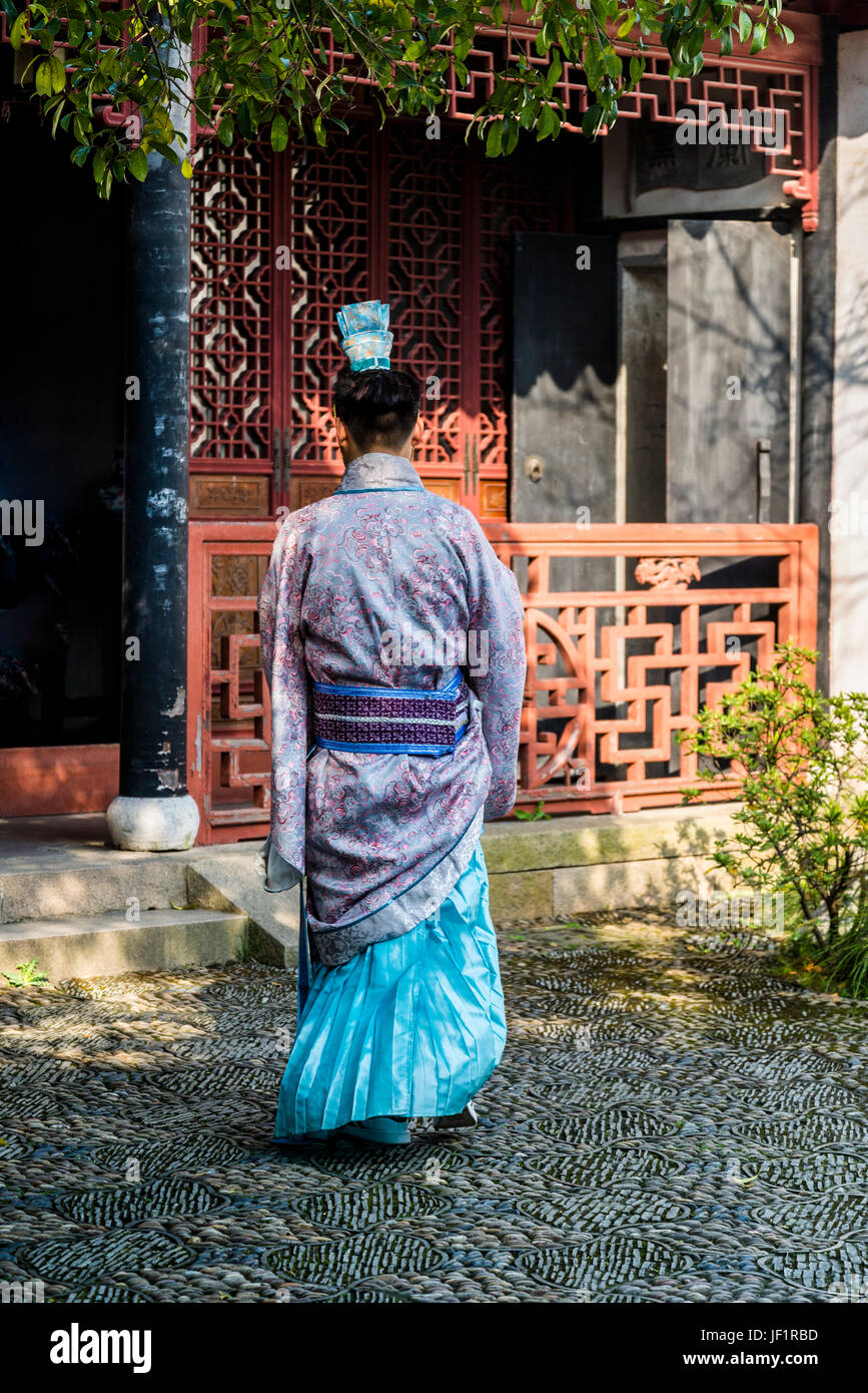 Young man dressed in traditional clothes, Ancient town of Tongli, Suzhou,  Anhui province, Jiangsu Province, China Stock Photo - Alamy