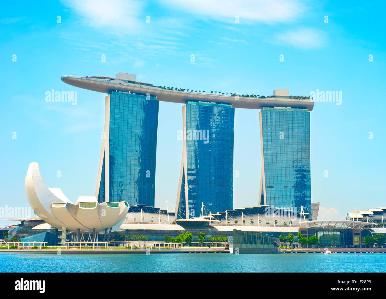 Singapore Tallest Hotel High Resolution Stock Photography and Images ...