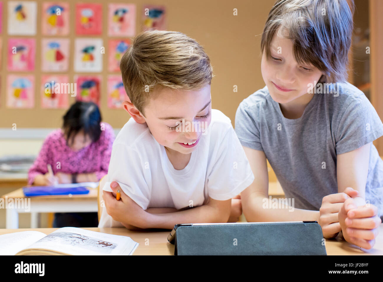 Group of only boys study hi-res stock photography and images - Alamy