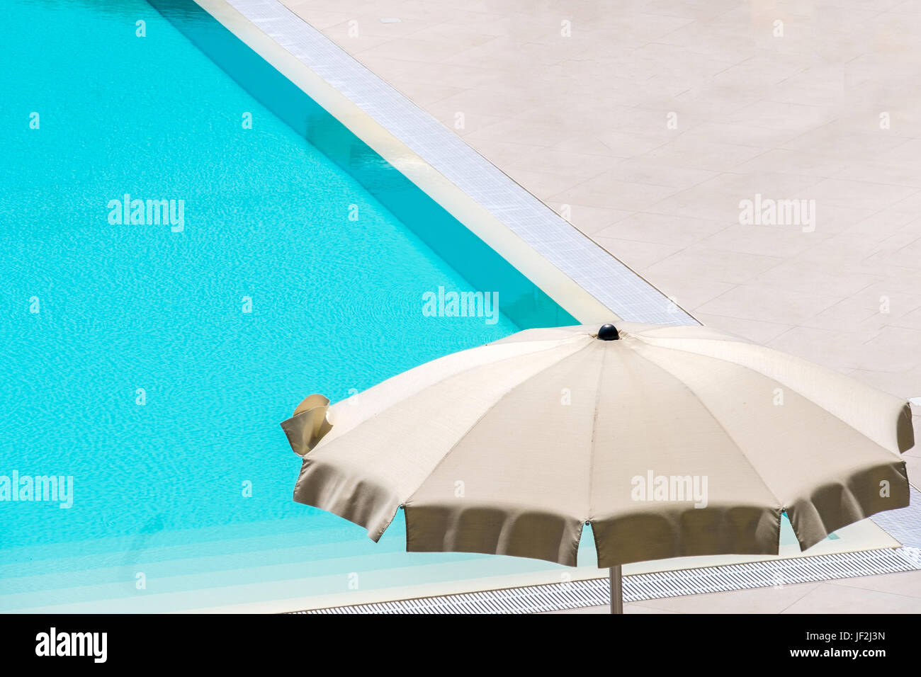 umbrella pool Stock Photo - Alamy