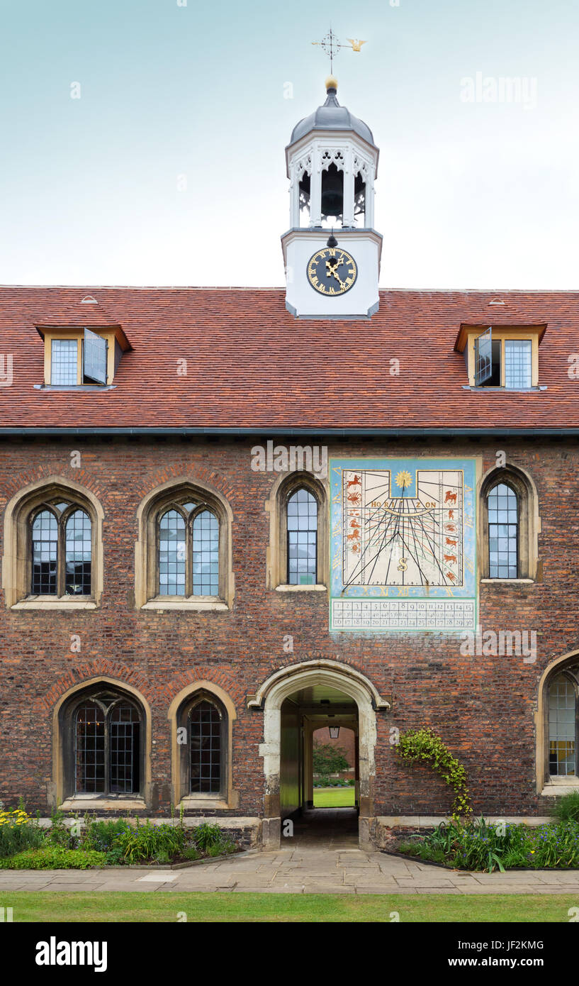 The moondial, Old Court, Queens College, Cambridge University, Cambridge UK Stock Photo