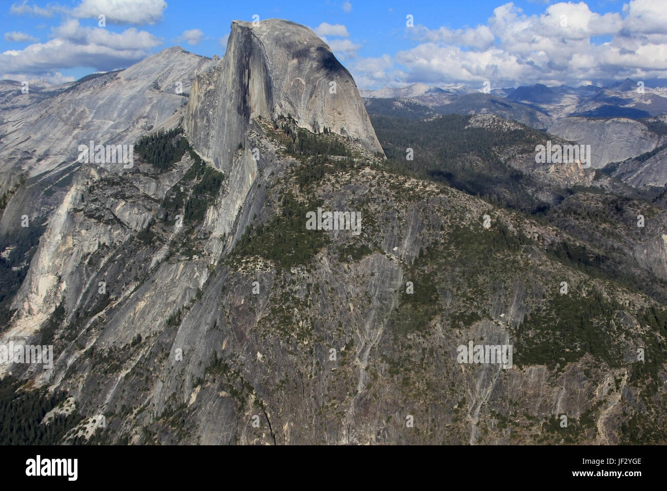 Yosemite overview hi-res stock photography and images - Alamy