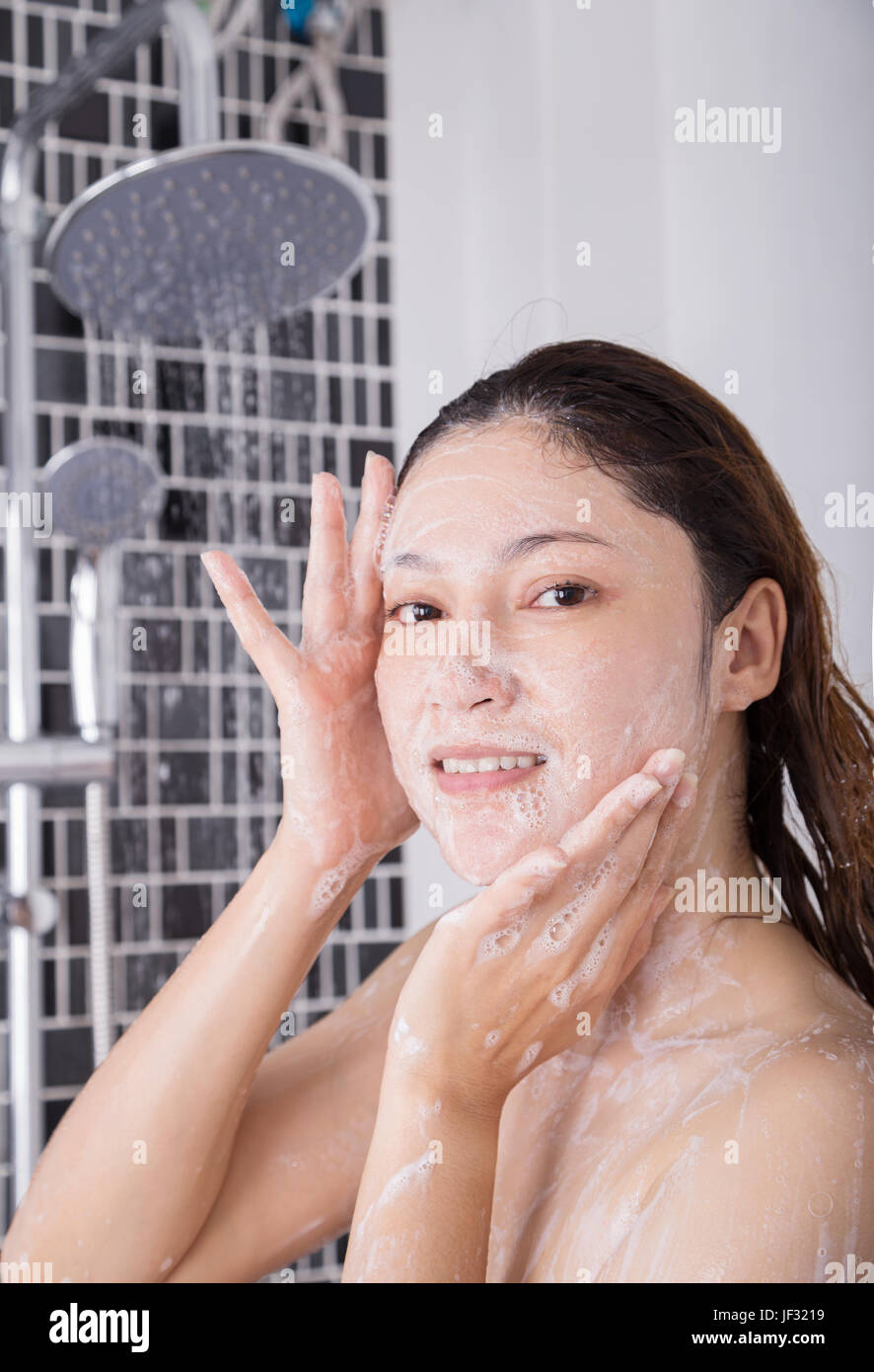 Woman in shower washing hires stock photography and images Alamy