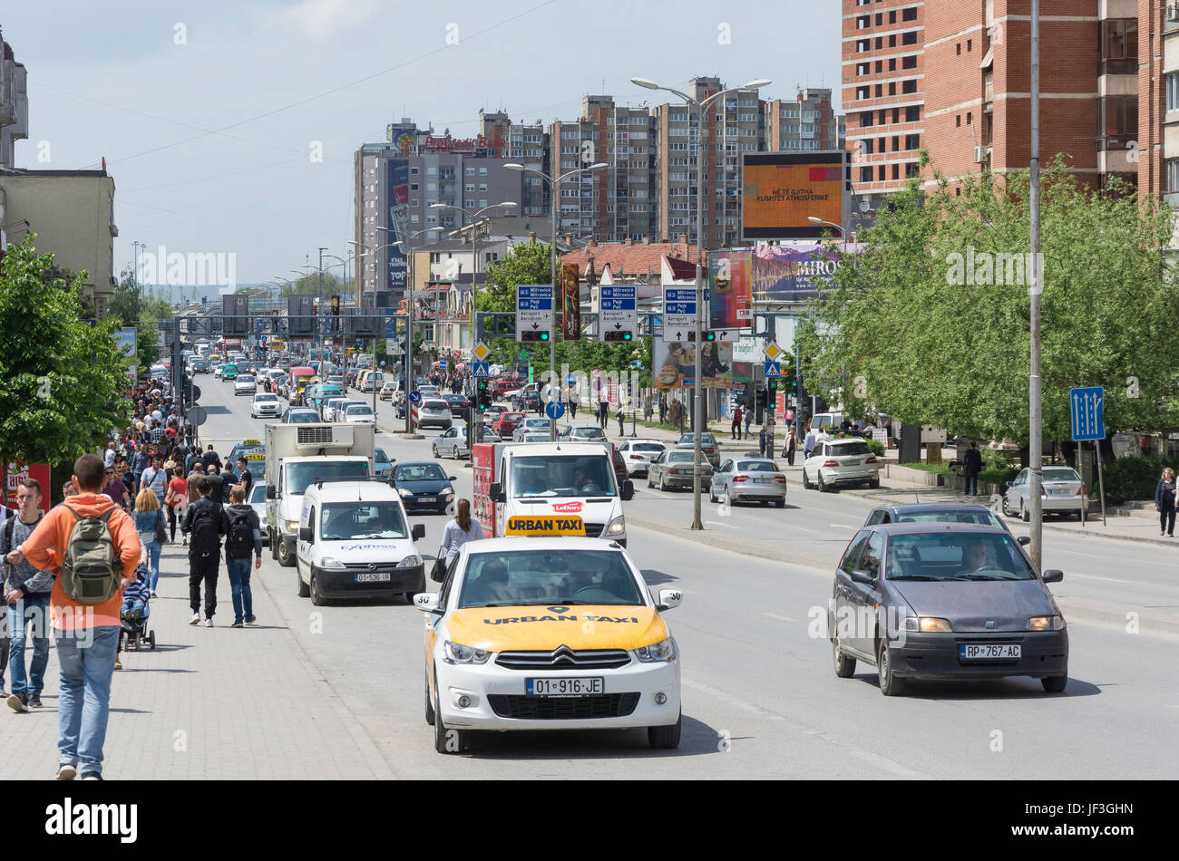 Main Bulevardi Bill Klinton street, Pristina (Prishtina), Republic of Kosovo Stock Photo