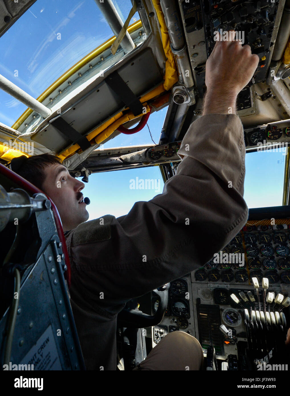 A pilot from the 23rd Expeditionary Bomb Squadron makes an aerial adjustment during a B-52 Stratofortress mission in support of Operation Inherent Resolve, May 24, 2017. Despite being in the Air Force inventory for more than 50 years, B-52s can drop precision-guided weapons. The aircraft's payload capacity of 70,000 pounds can include gravity bombs, cluster bombs, precision-guided (cruise) missiles and Joint Direct Attack Munitions. (U.S. Air Force photo by Staff Sgt. Michael Battles) Stock Photo