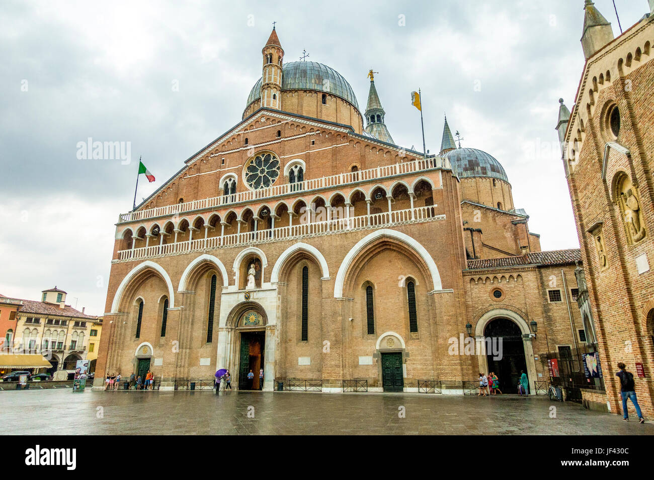 basilica of st anthony padua italy