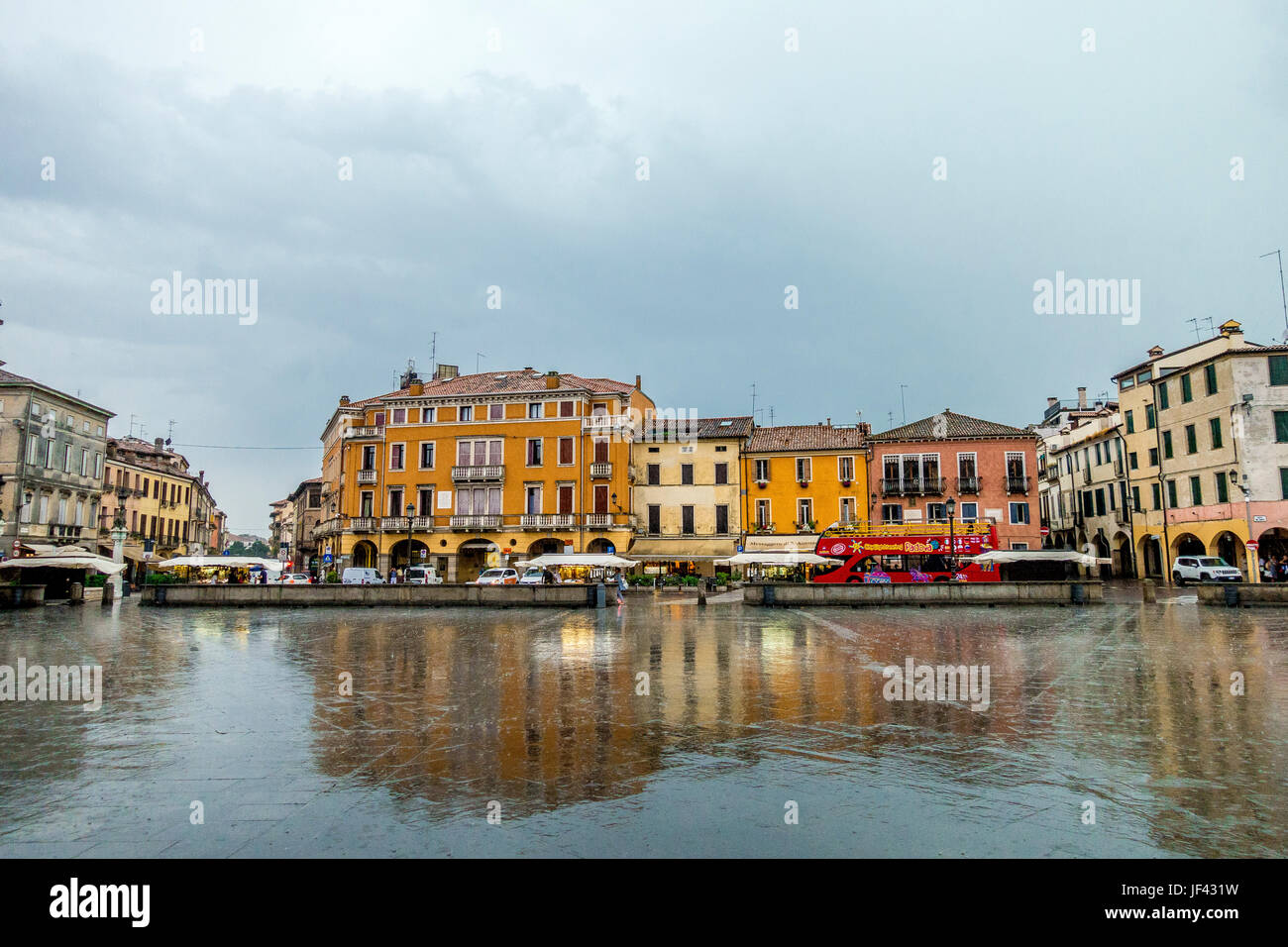 A wet and rainy day in Padova, Italy Stock Photo - Alamy