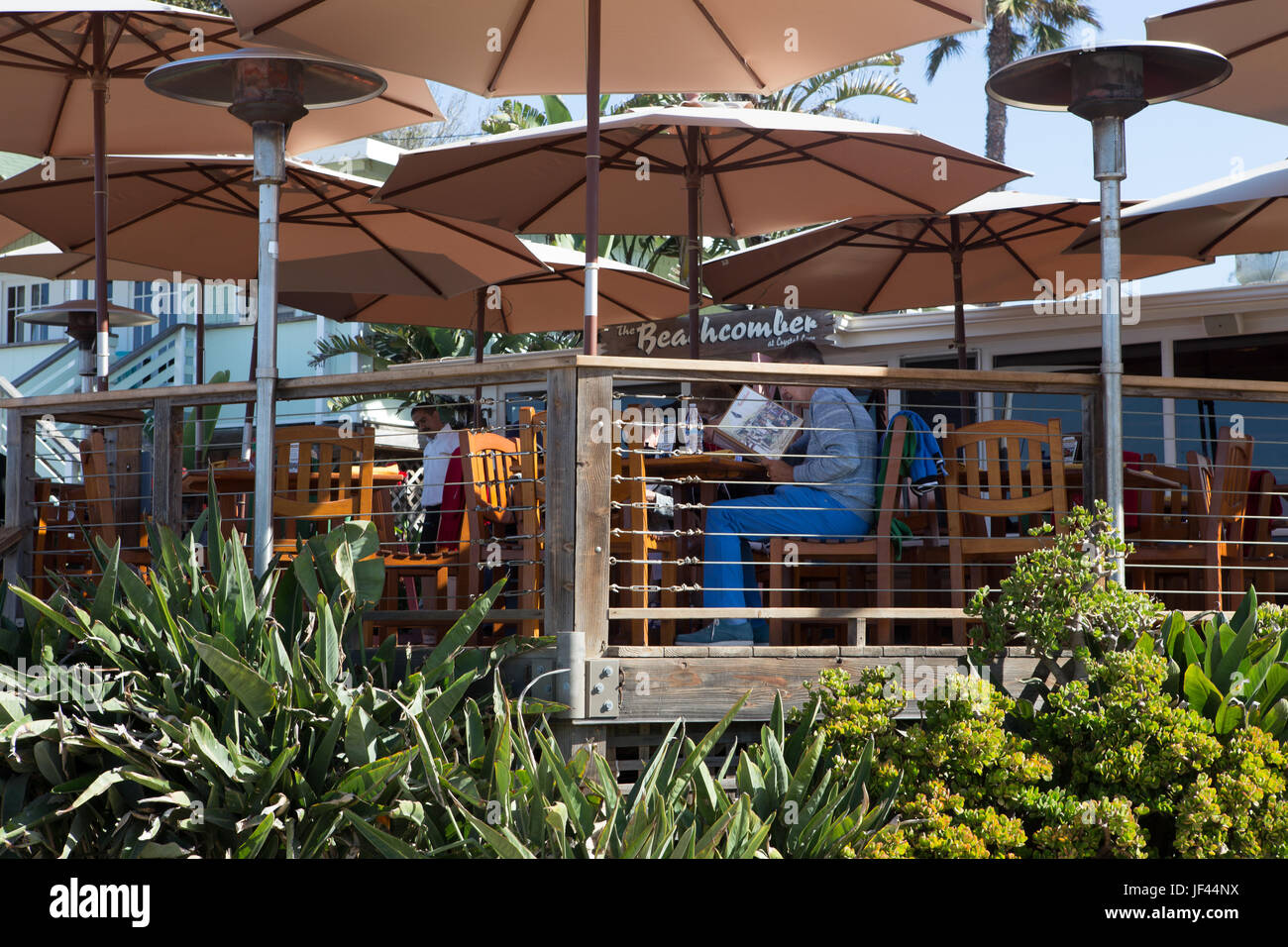Diners eating outdoors at The Restaurant at Crystal Cove
