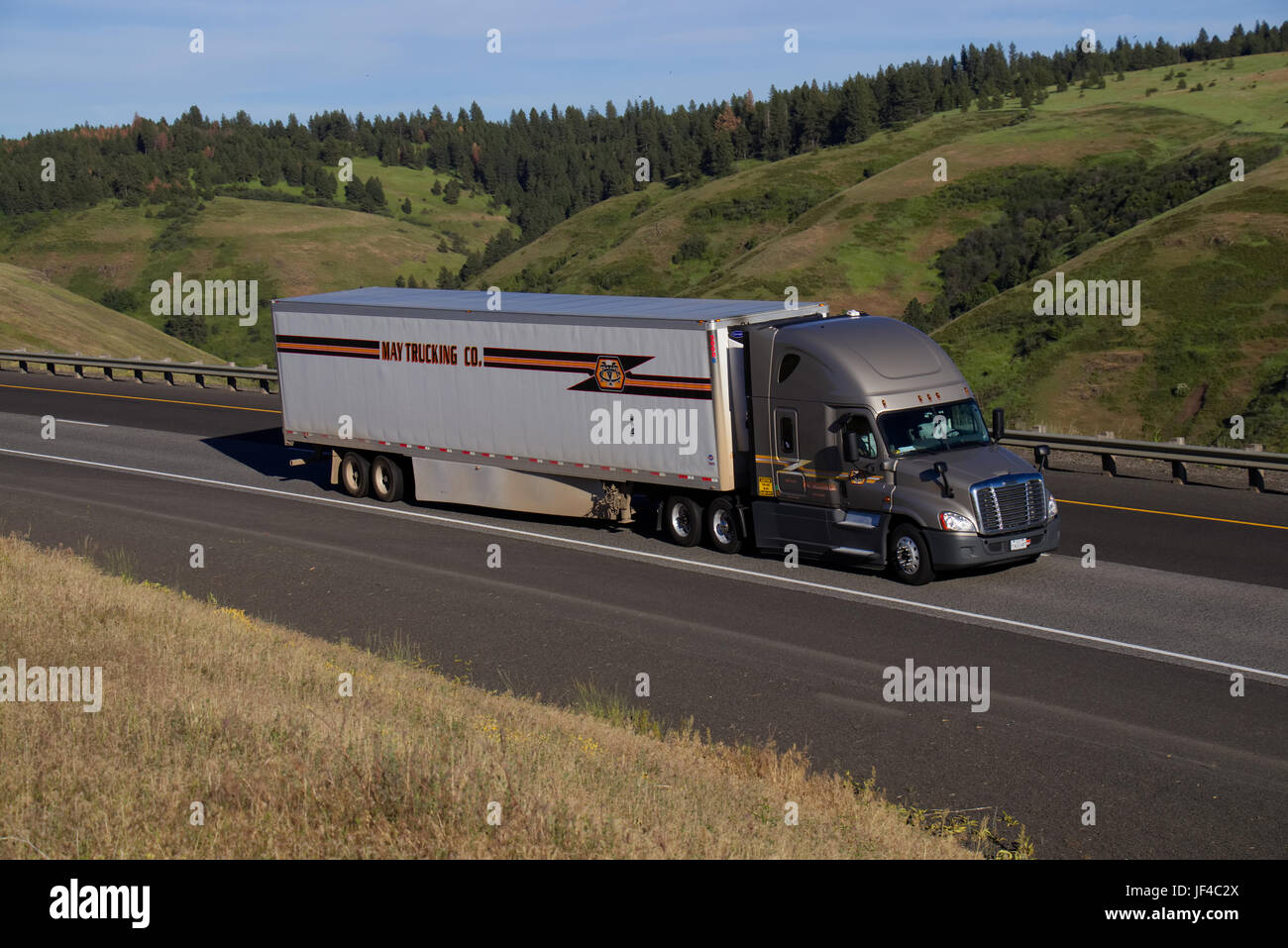 May trucking hi-res stock photography and images - Alamy