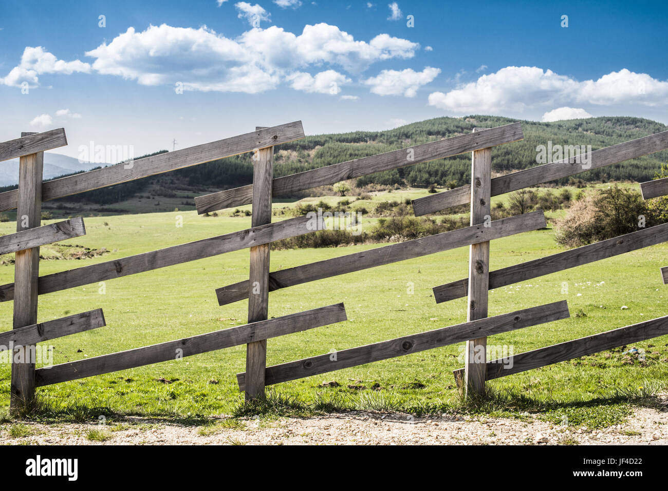 Wooden fence on a mountain ranch Stock Photo - Alamy