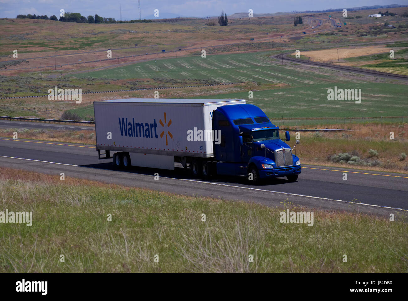 Wal-Mart Semi-Truck In Rural Oregon, USA Stock Photo