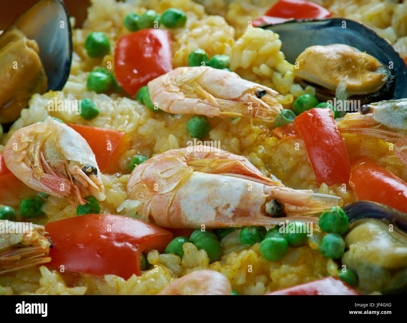 Paella de bogavante hires stock photography and images Alamy