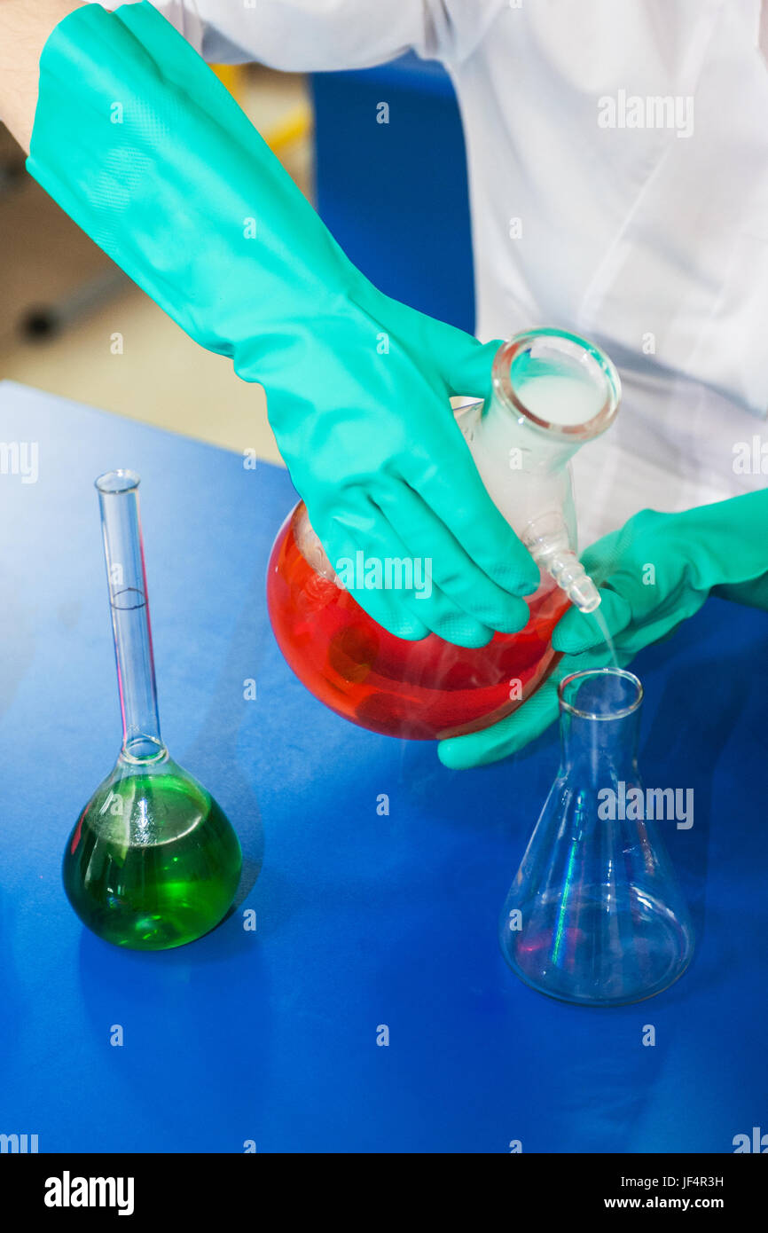 Experiments in a chemistry lab Stock Photo - Alamy