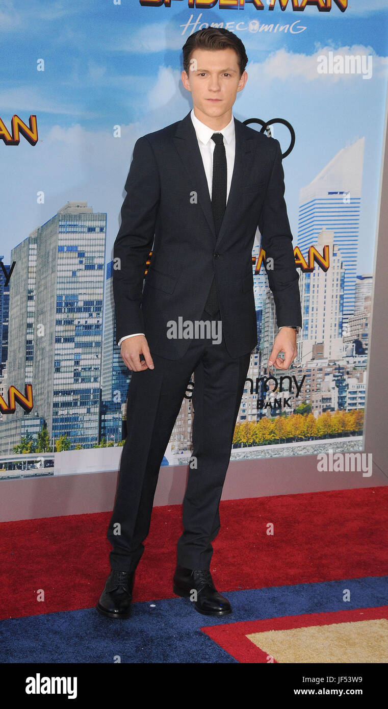 Los Angeles, California, USA. 28th June, 2017. June 28th 2017 - Los Angeles, California USA - Actor TOM HOLLAND at the ''Spider-Man:Homecoming'' Premiere held at the TCl Chinese Theater, Hollywood, CA. Credit: Paul Fenton/ZUMA Wire/Alamy Live News Stock Photo