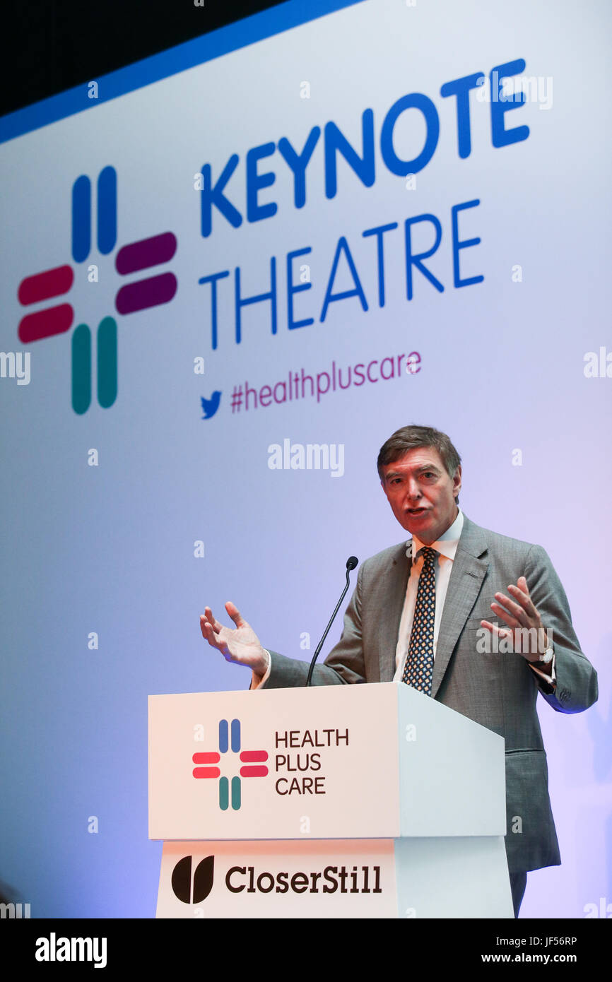 Philip dunne hires stock photography and images Alamy