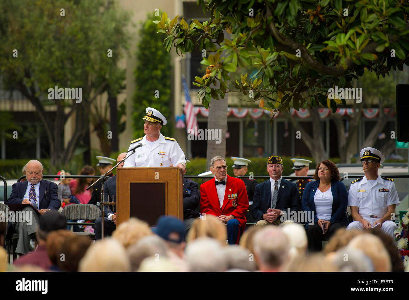 170529-N-ZS026-078 CORONADO, Calif. (May 29, 2017) Vice Adm. Tom Rowden ...