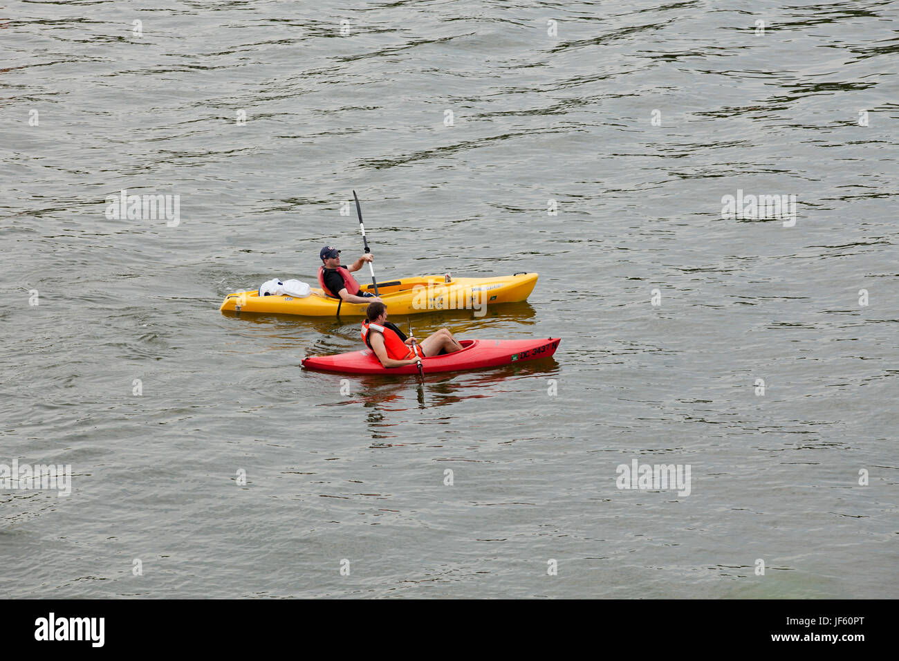 Kayakers on Potomac river - Washington, DC USA Stock Photo