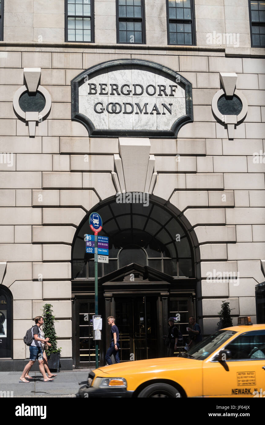 Bergdorf Goodman Inc. Sign with Name and Logo, a Luxury Department Store  Based on Fifth Avenue in Editorial Photography - Image of name, midtown:  228599032
