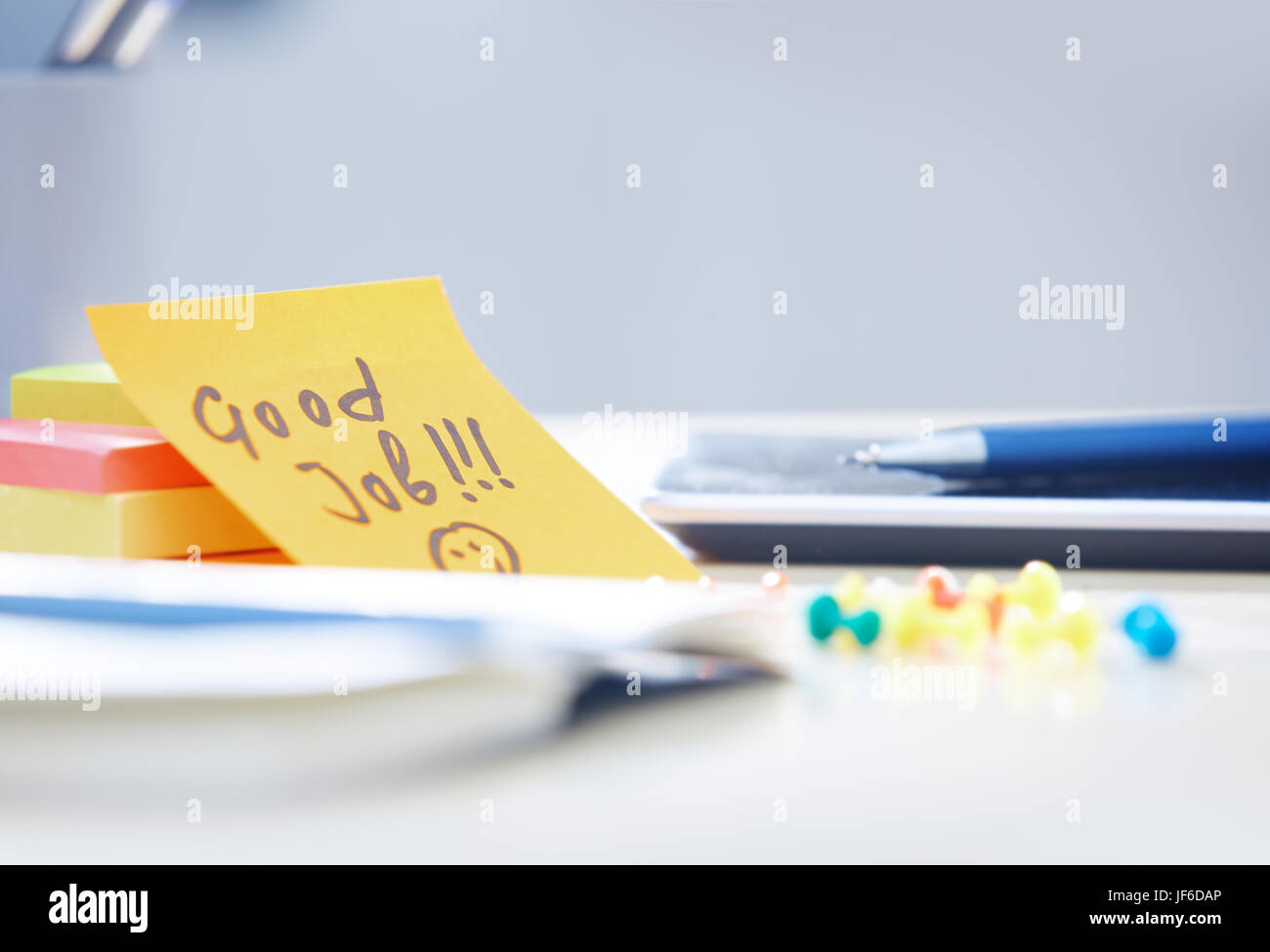 Good job text on adhesive note Stock Photo Alamy