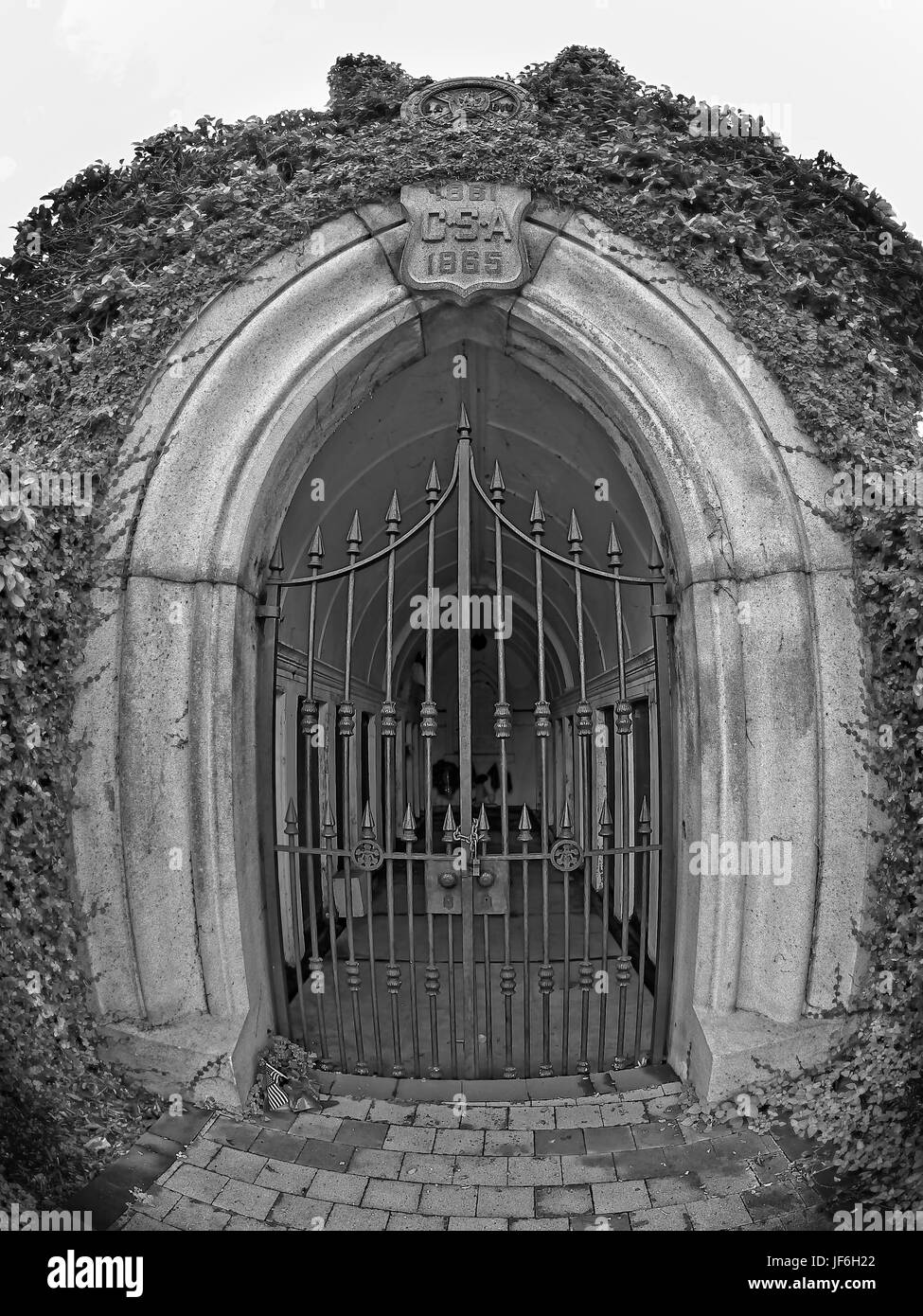 Civil war monument soldiers Black and White Stock Photos & Images - Alamy