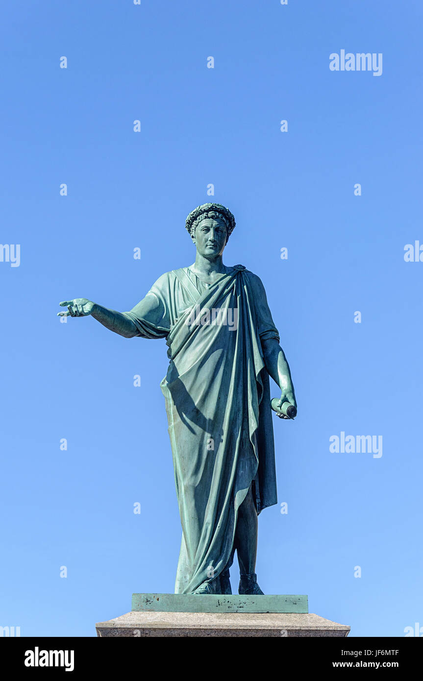 Statue of duke richelieu hires stock photography and images Alamy