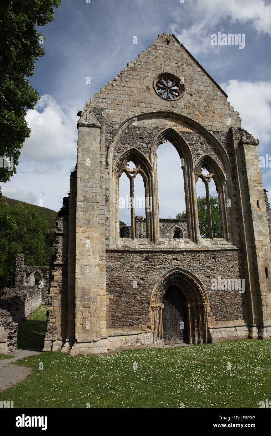 Valle crucis abbey near llangollen hires stock photography and images