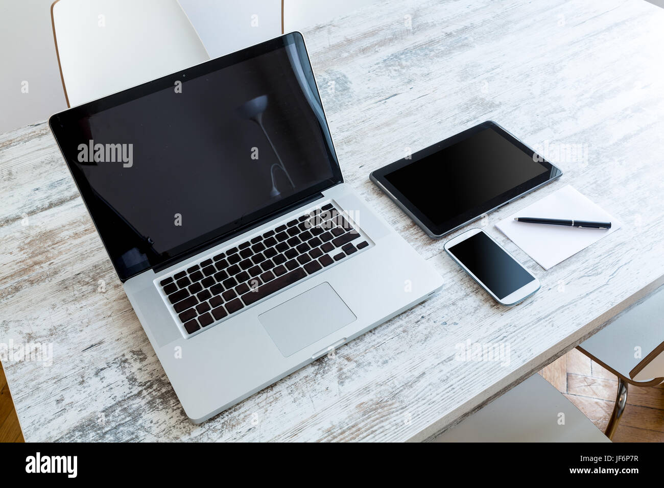 Set technology multimedia devices hi-res stock photography and images ...