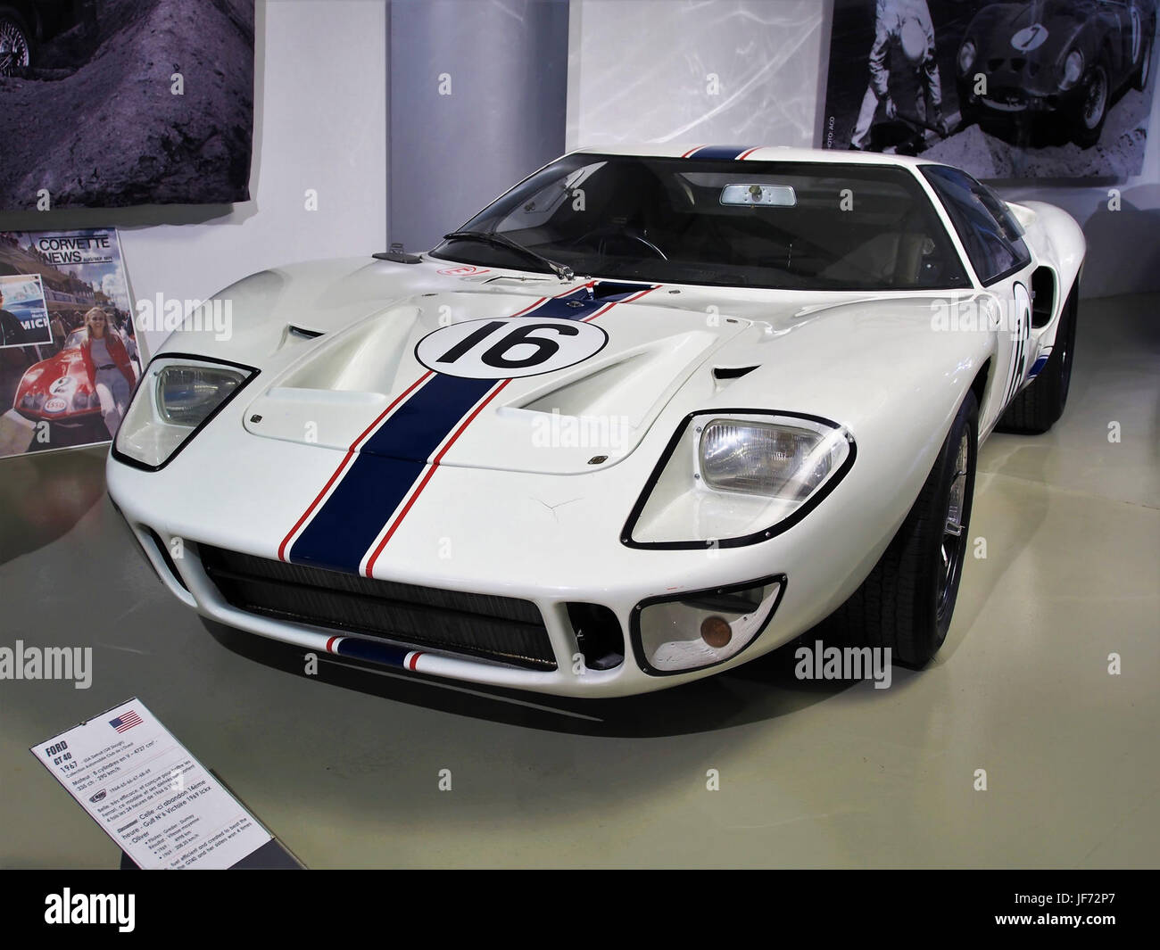 1967 Ford GT 40, V8 4727cc 335hp 290kmh photo 4 Stock Photo - Alamy